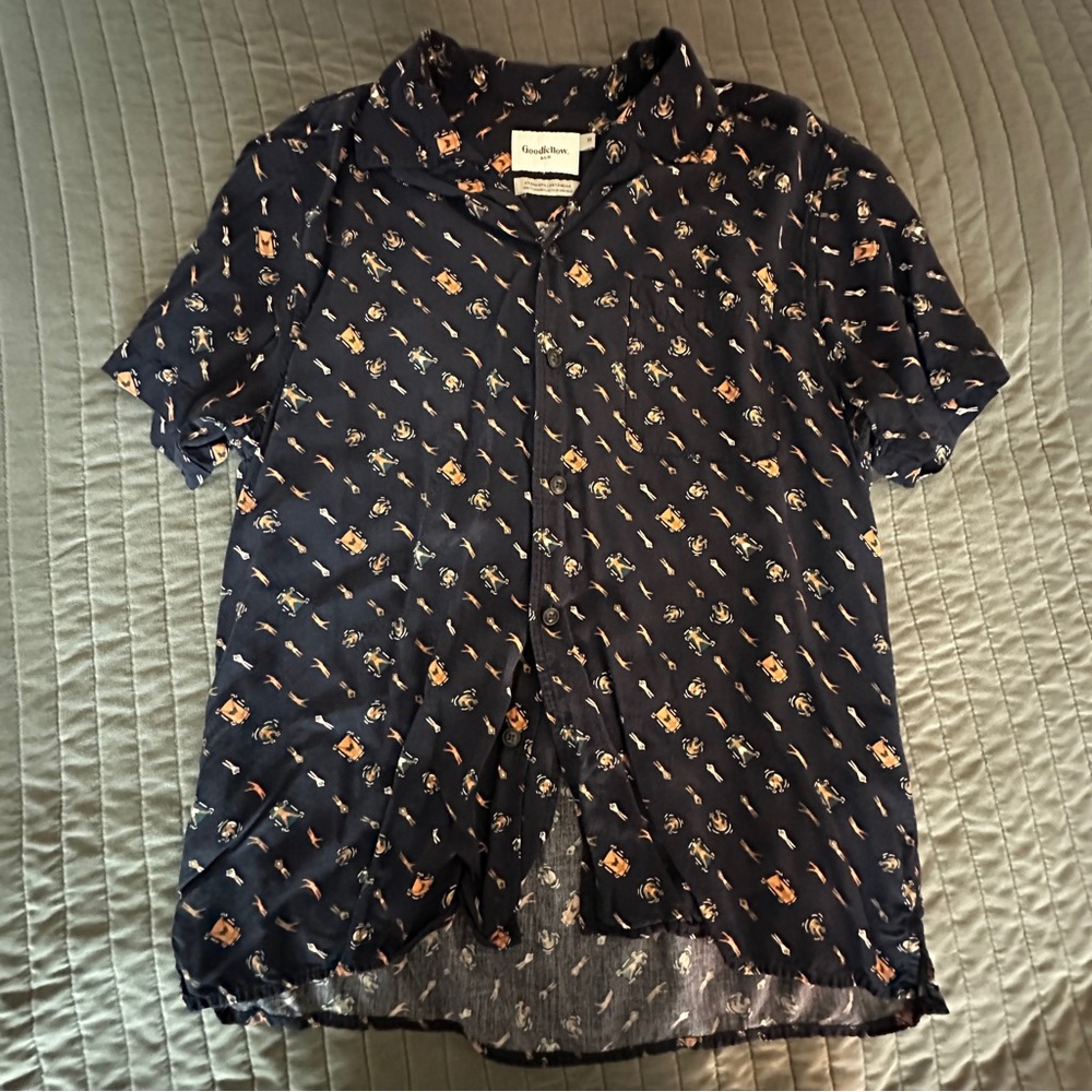 GoodFellow button up shirt - medium